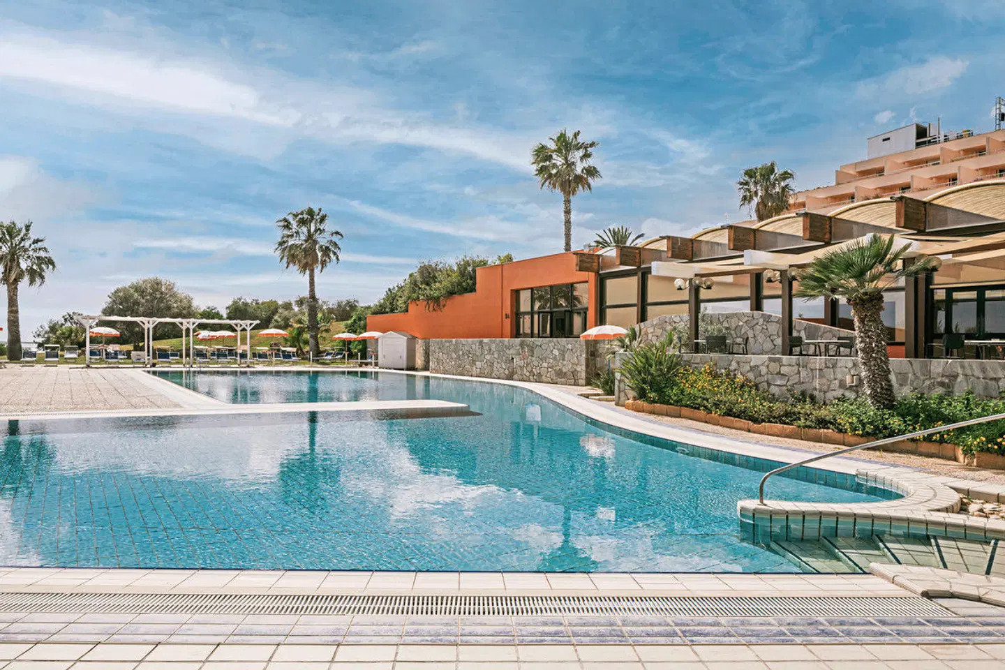 Mangia's Torre del Barone Resort OUTDOOR_POOL