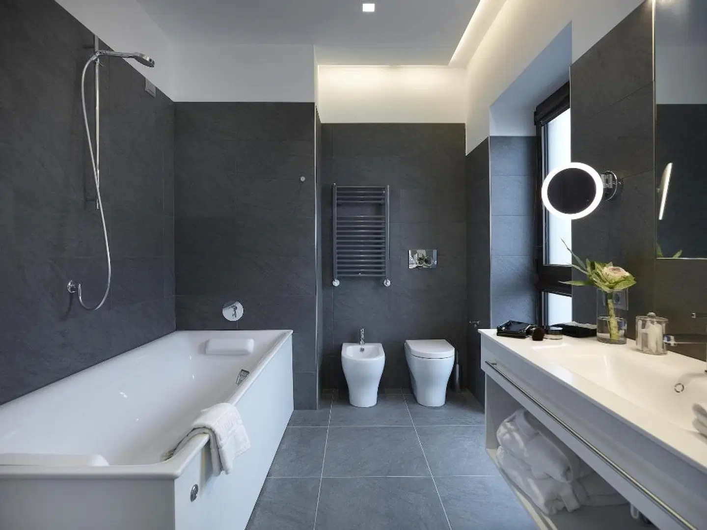 Hotel Touring Badezimmer