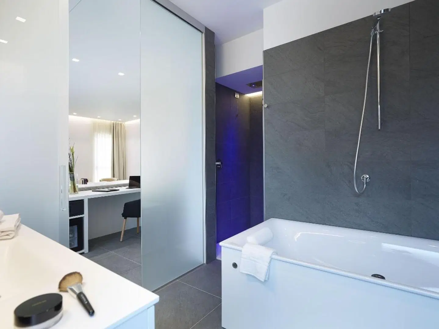 Hotel Touring Badezimmer