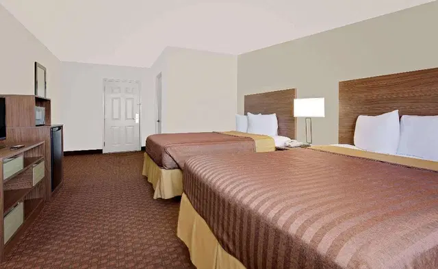 Travelodge by Wyndham Page ROOM_EXAMPLE