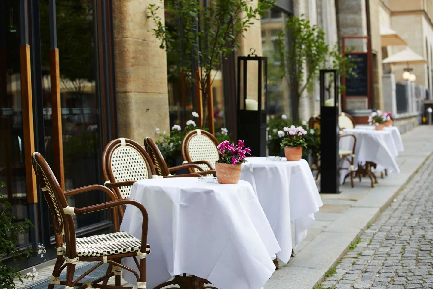 Steigenberger Icon Grandhotel Handelshof Terrasse