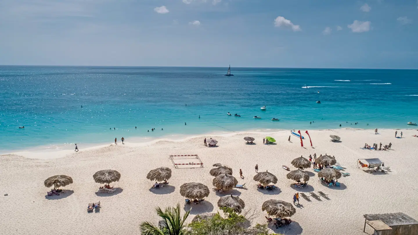 MVC Eagle Beach Resort Strand