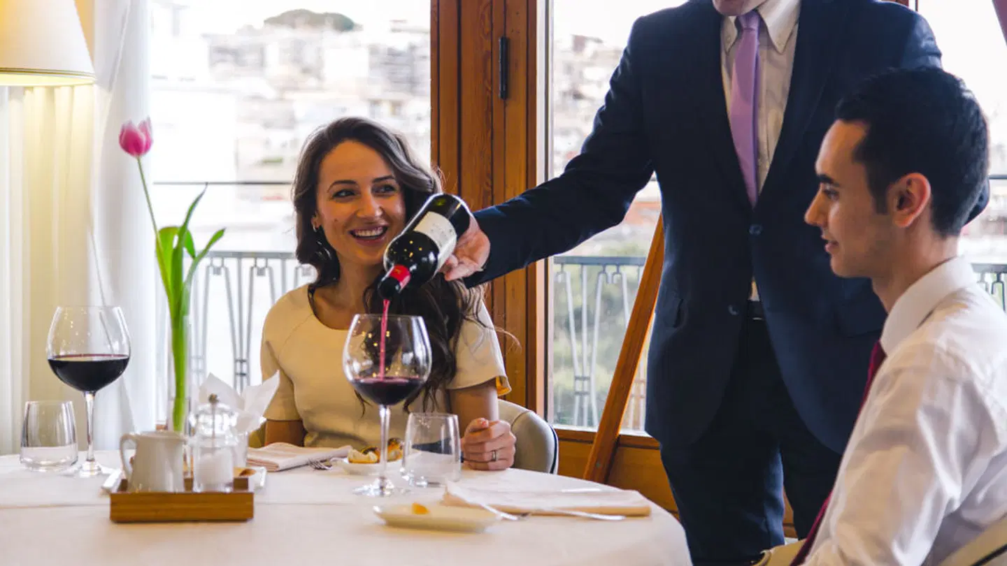 Grand Hotel Excelsior's PEOPLE