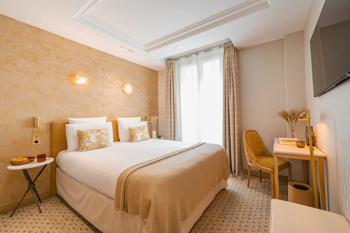 Madison ROOM_EXAMPLE