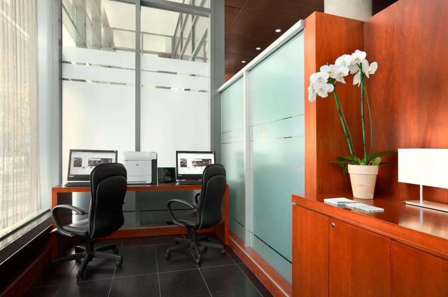 Embassy Suites by Hilton - Montreal LOUNGE_LOBBY