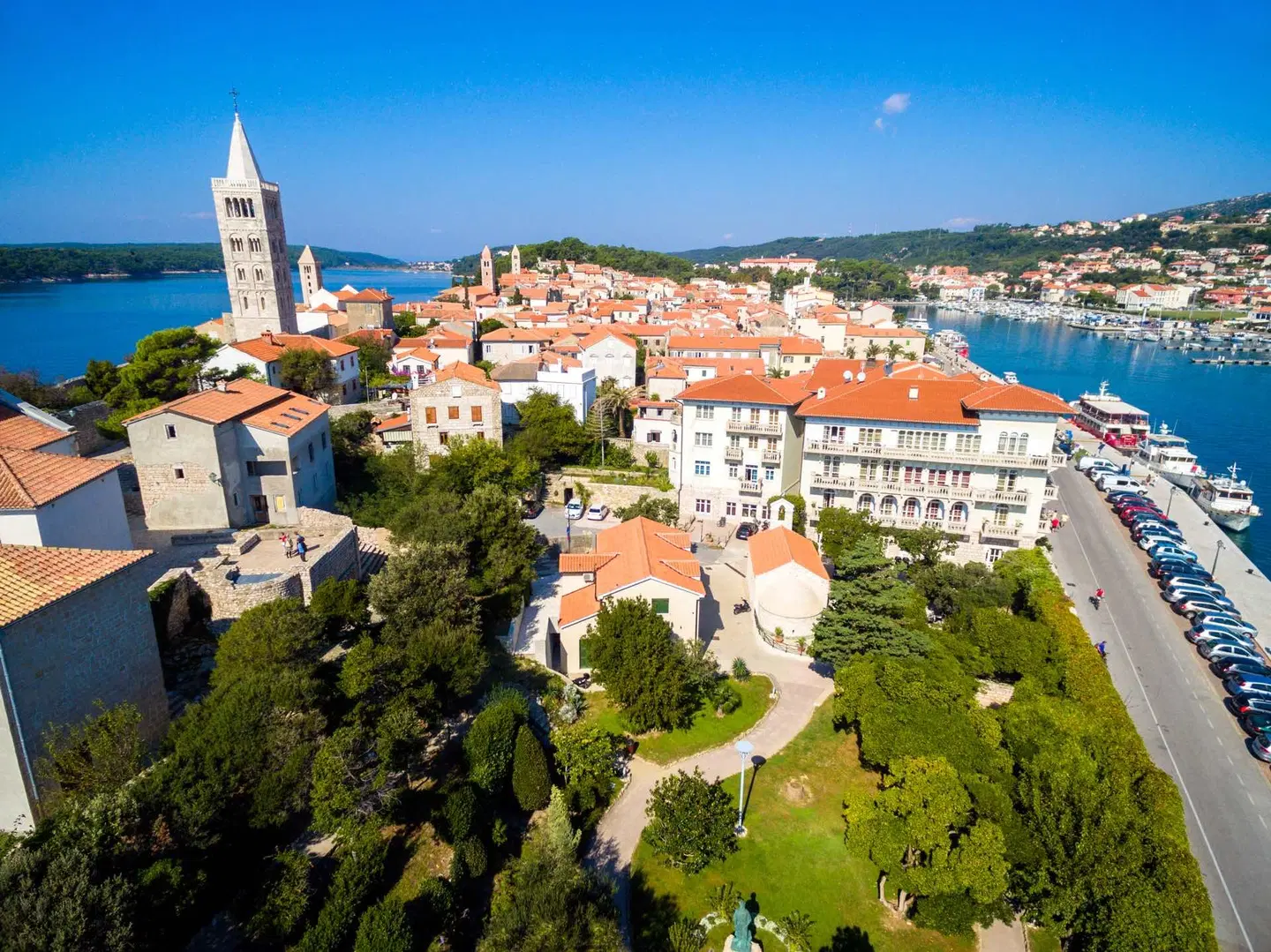 Arbiana Heritage Hotel EXTERIOR