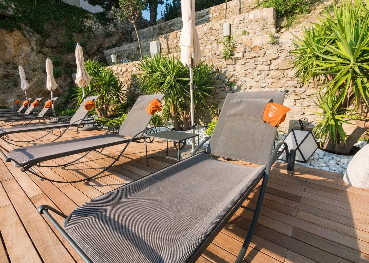 Arbiana Heritage Hotel Terrasse