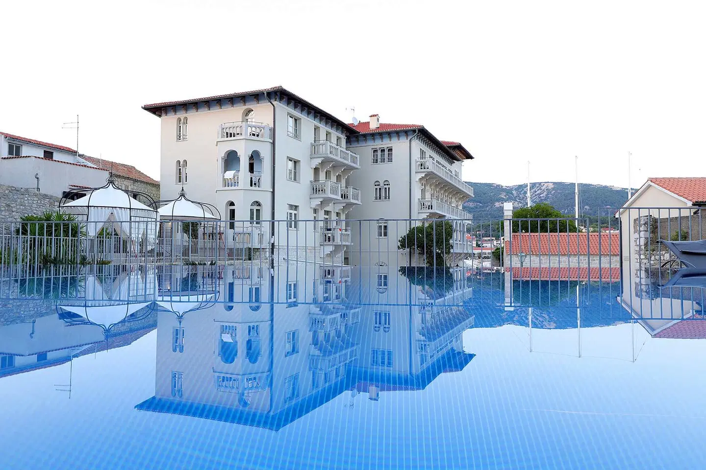 Arbiana Heritage Hotel EXTERIOR