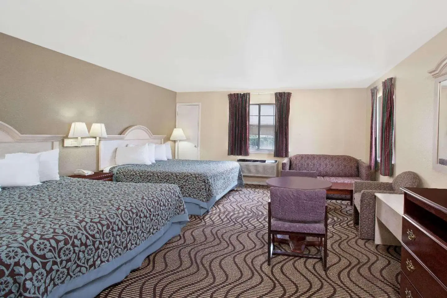 Days Inn by Wyndham Kerrville ROOM_EXAMPLE