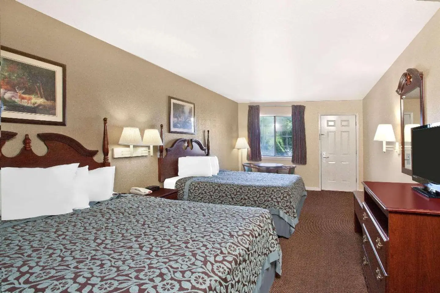 Days Inn by Wyndham Kerrville ROOM_EXAMPLE