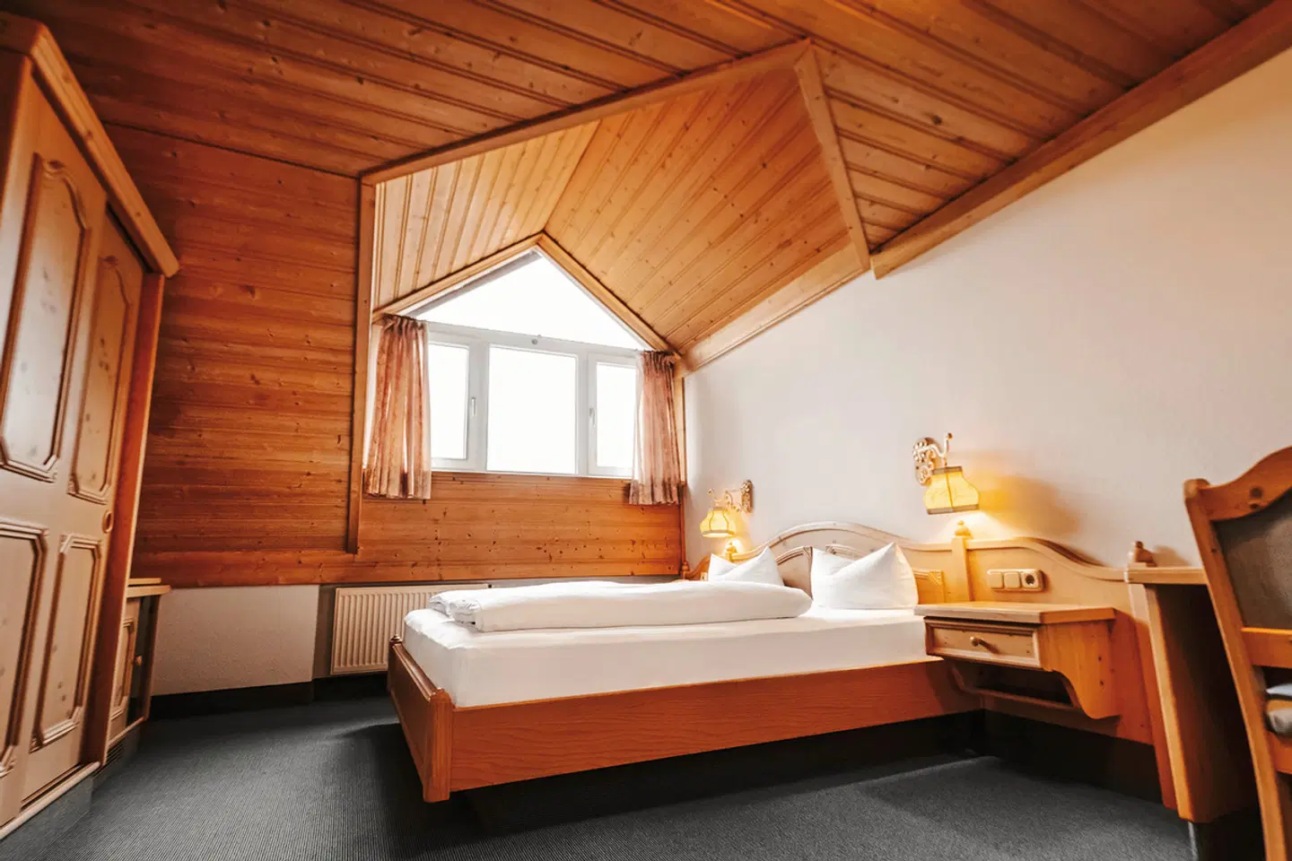 Donna Burghotel am Hohen Bogen ROOM_EXAMPLE