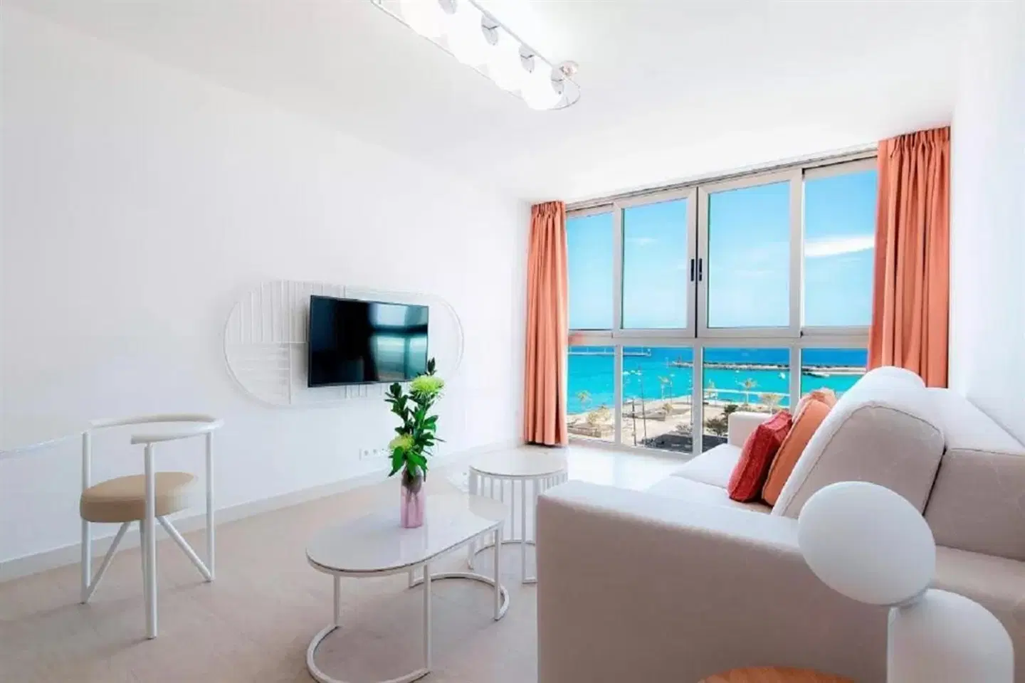 Plus Fariones Habitat ROOM_EXAMPLE