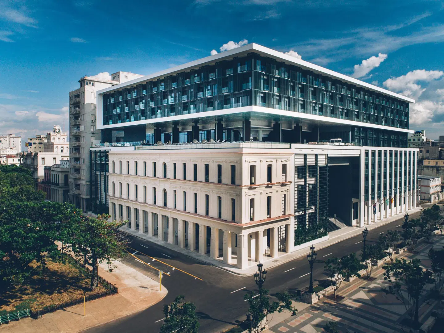 Iberostar Grand Packard EXTERIOR