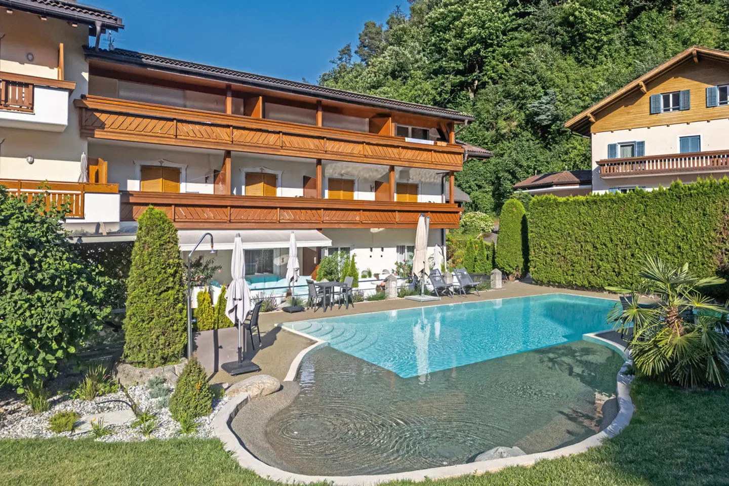 Bischofhof OUTDOOR_POOL