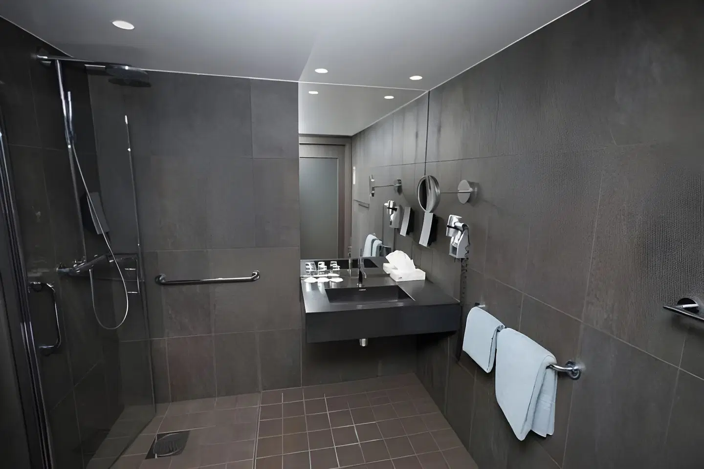 Clarion Hotel Admiral Badezimmer