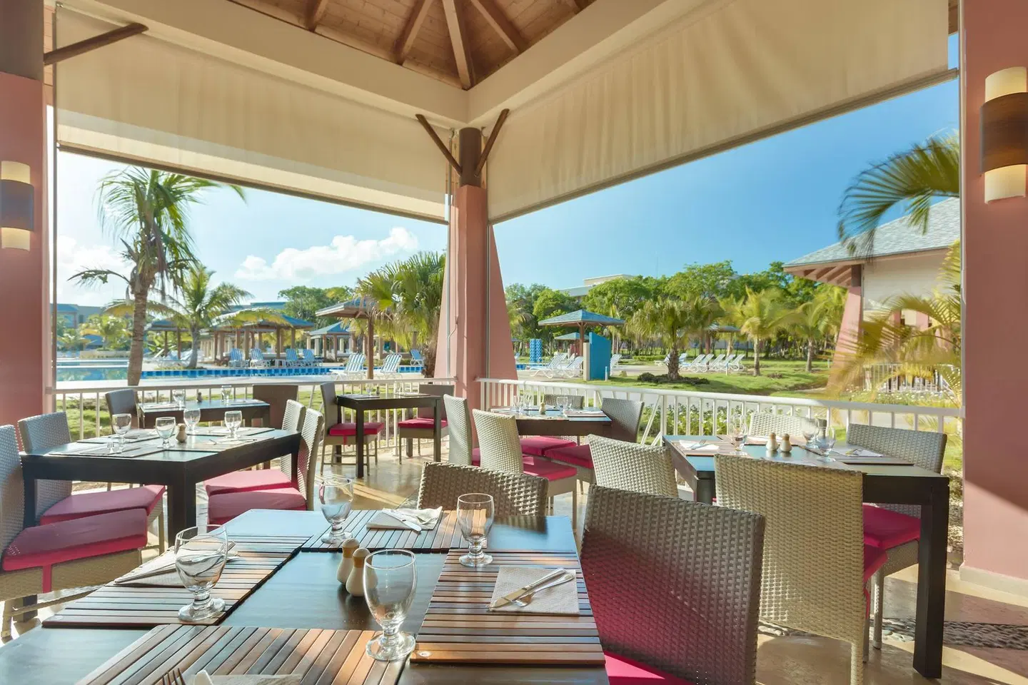 Melia Jardines del Rey Terrasse