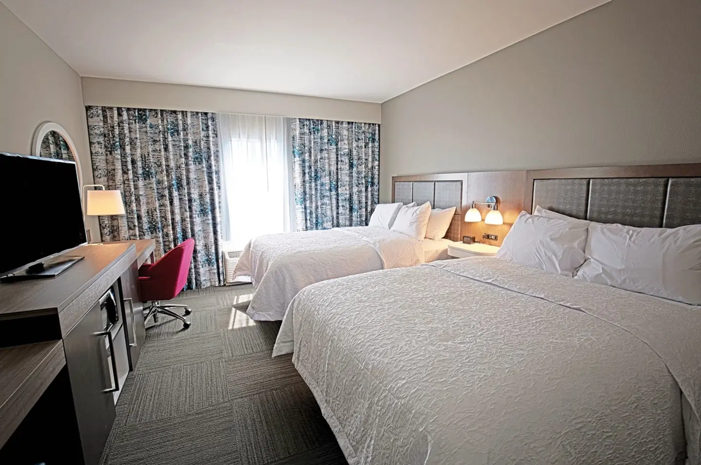 Hampton Inn & Suites Asheville Biltmore Area ROOM_EXAMPLE