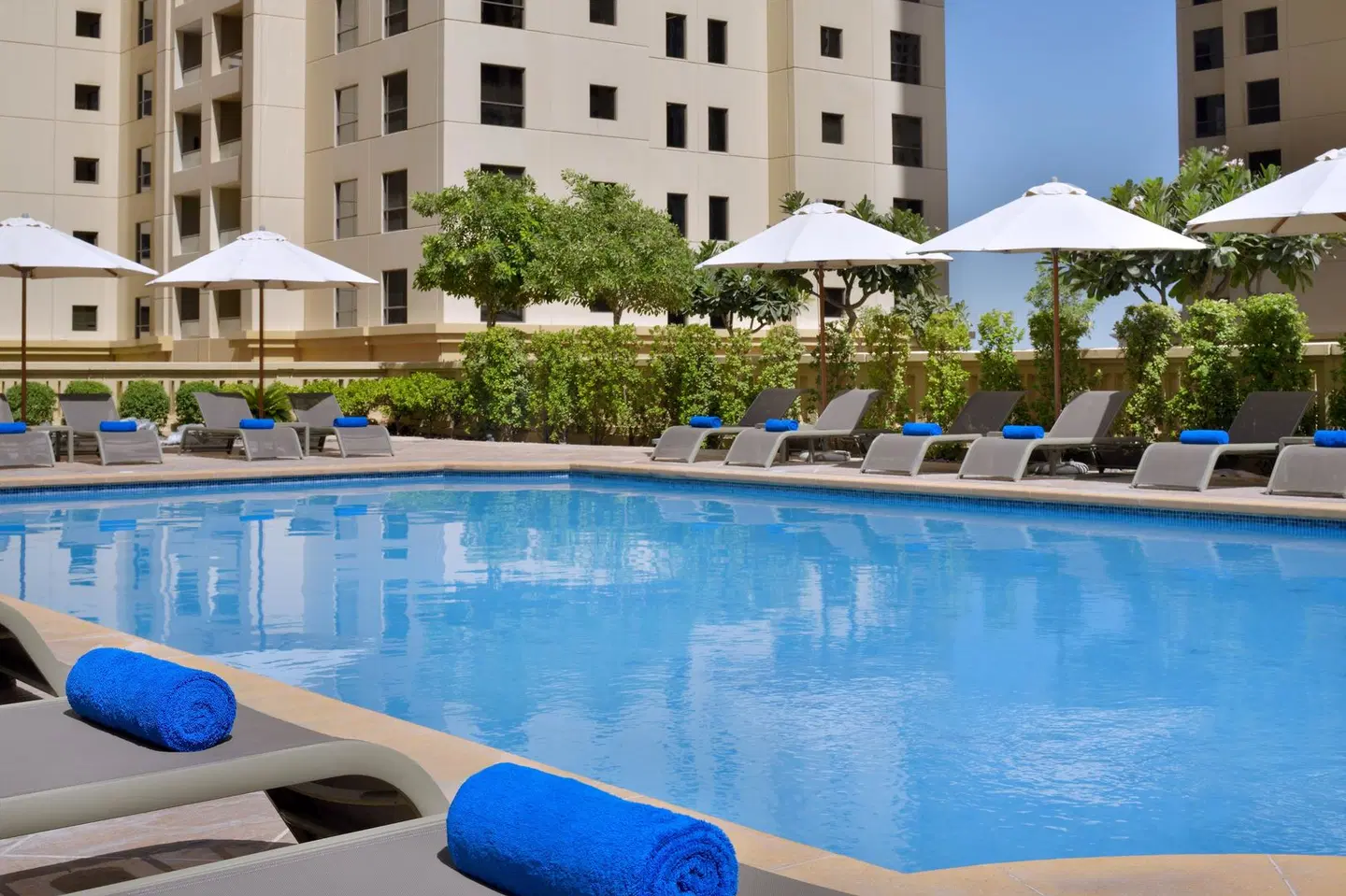 Sheraton The Walk, Dubai OUTDOOR_POOL