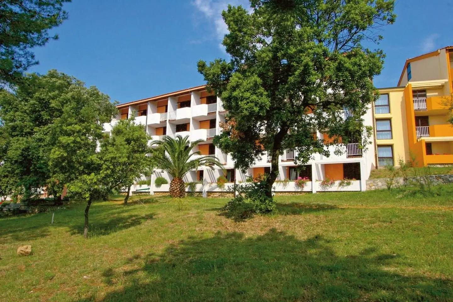 San Marino Resort Plaza Hotel EXTERIOR