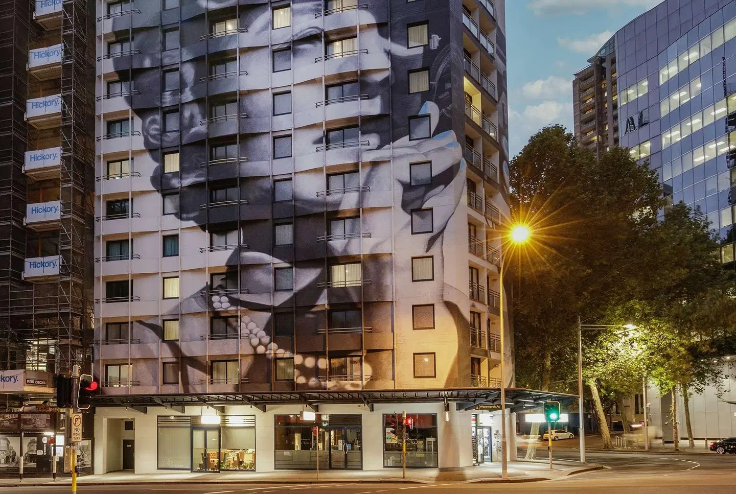 Wyndham Sydney Suites EXTERIOR