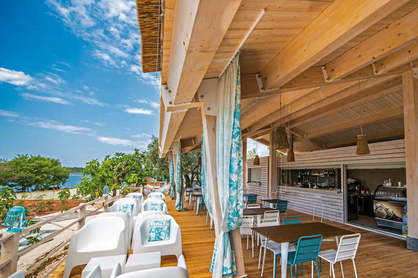 Arena One 99 Glamping Terrasse