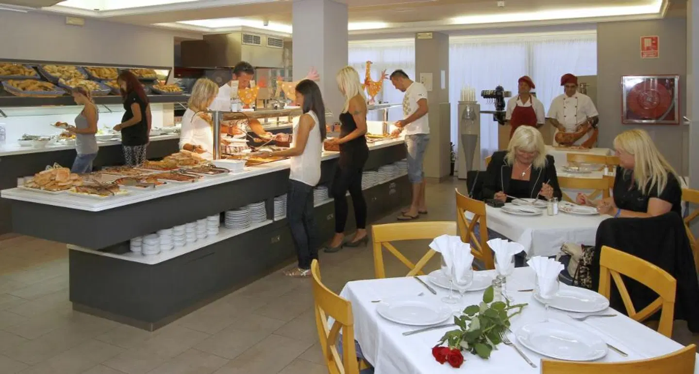 Amaraigua Adults Only Restaurant