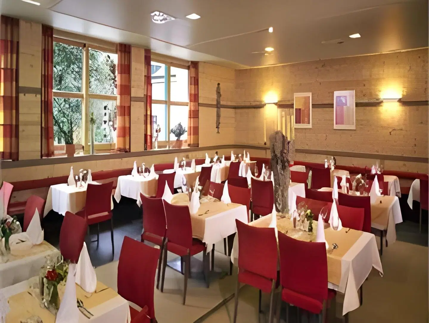 Zum Hirschen Restaurant