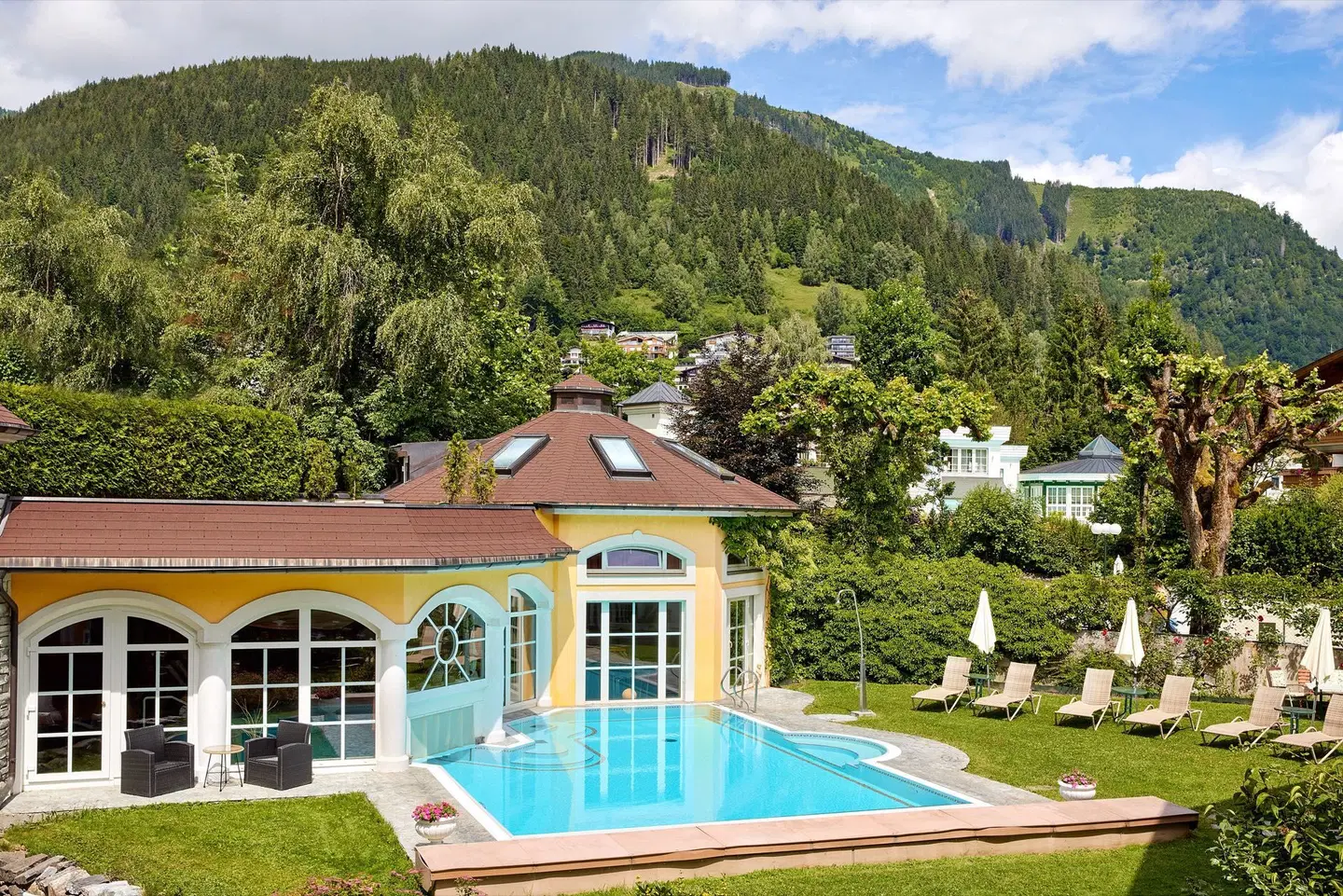 Romantikhotel Zell am See OUTDOOR_POOL