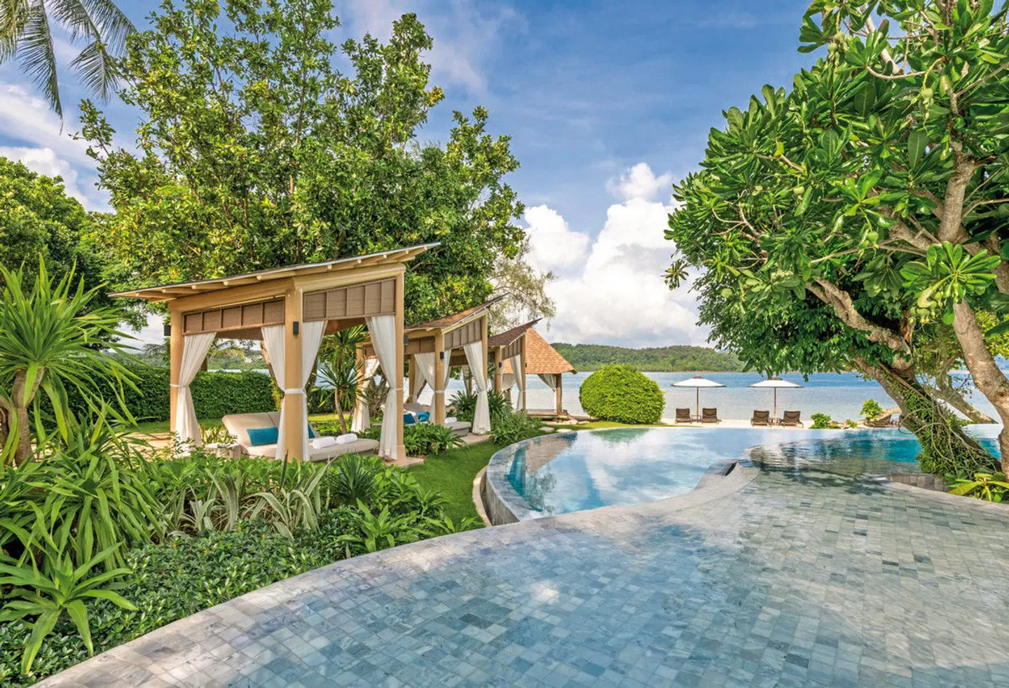 The Naka Island, A Luxury Collection Resort & Spa OUTDOOR_POOL