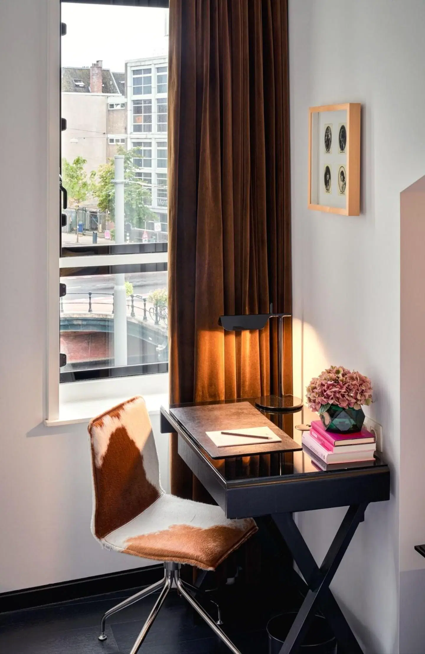 Sir Albert ROOM_EXAMPLE