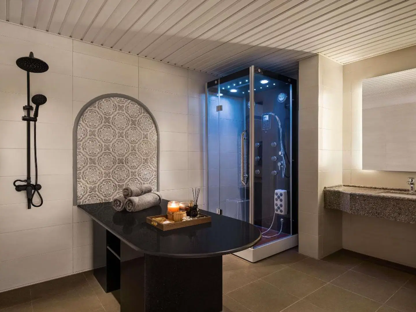 Mercure Muscat ROOM_EXAMPLE