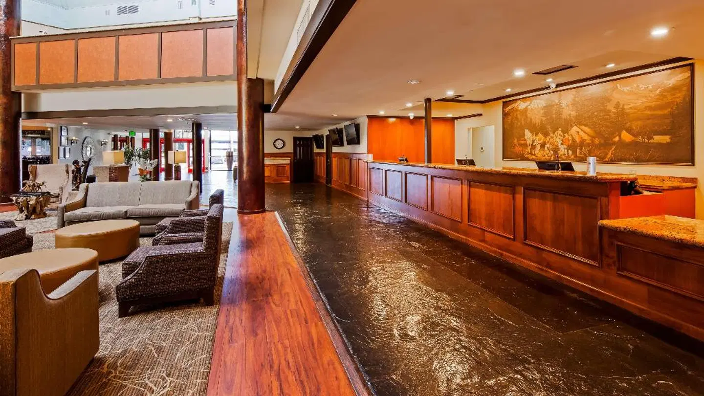 Best Western Airport Plaza Hotel LOUNGE_LOBBY