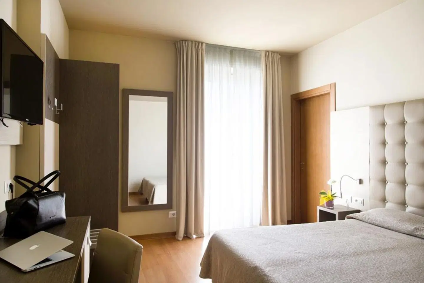 Meeting ROOM_EXAMPLE