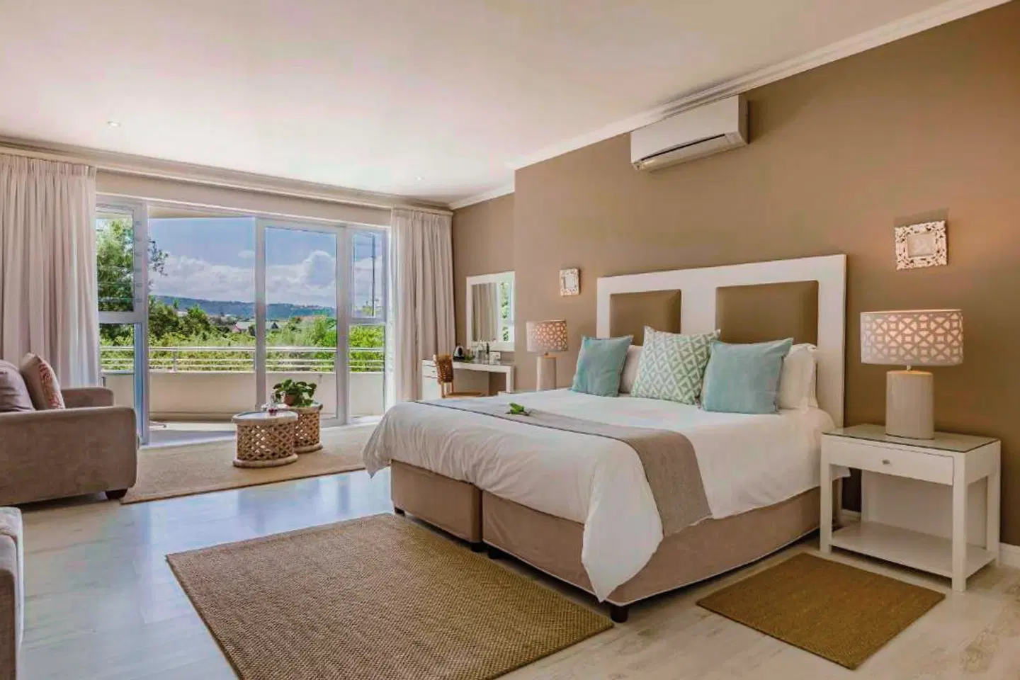 The Robberg Beach Lodge ROOM_EXAMPLE