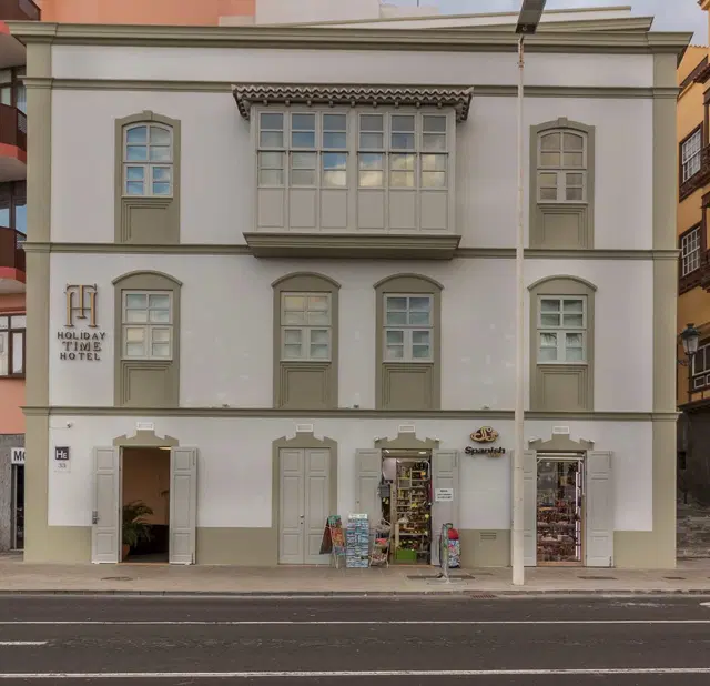 Holiday Time Hotel EXTERIOR