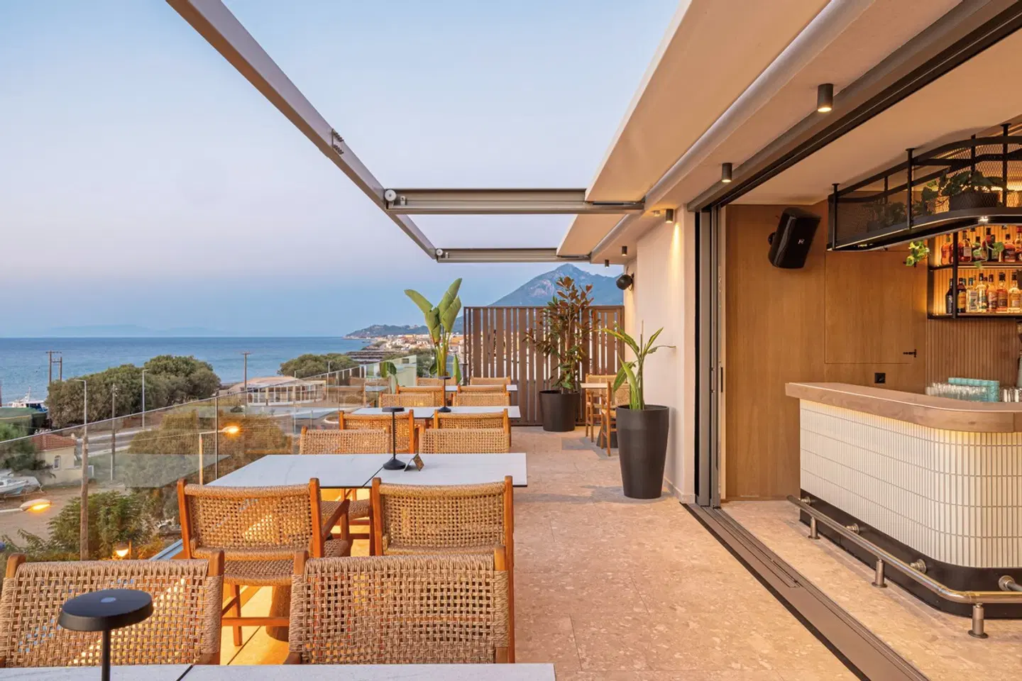 Erato by Samian Mare Terrasse