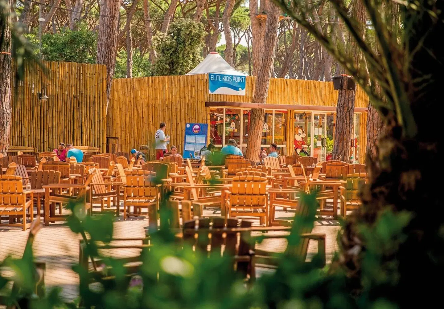 Hu Park Albatros Village (by Happy Camp) Garten