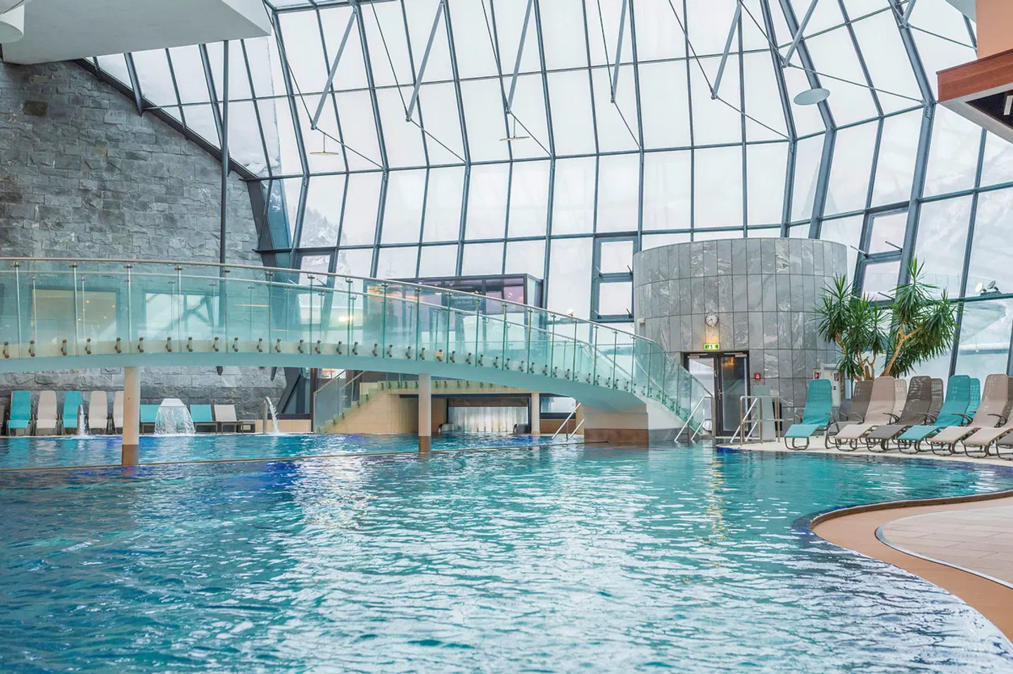 AQUA DOME - Tirol Therme Längenfeld Hallenbad