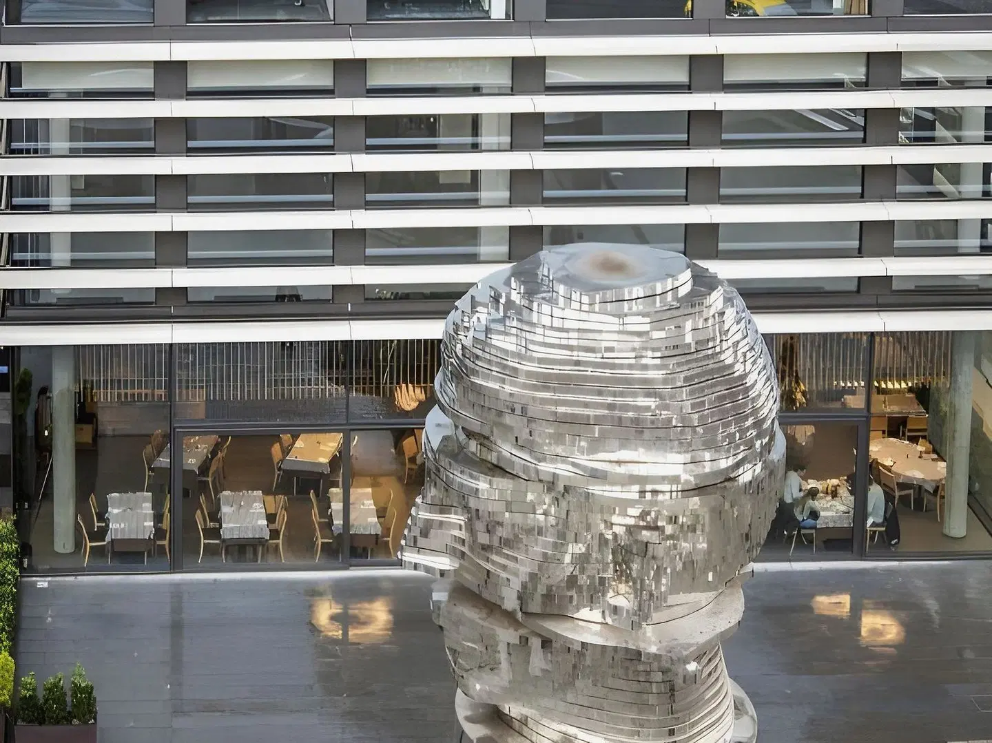 Golden Crown HEALTH_BEAUTY