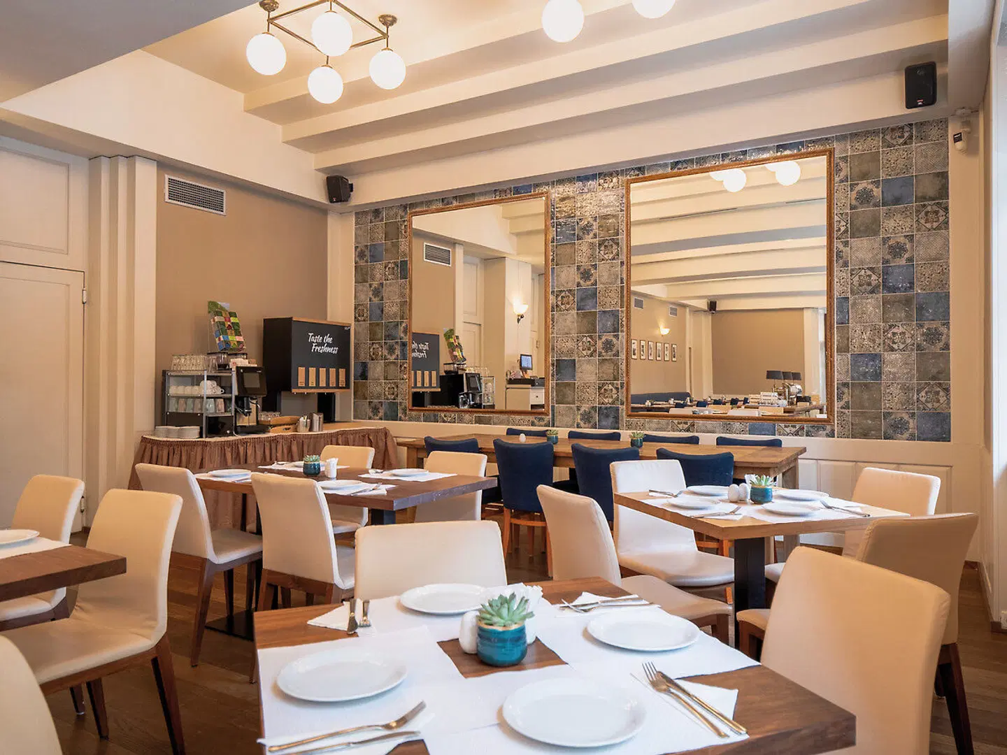 Hotel Carol Konferenz