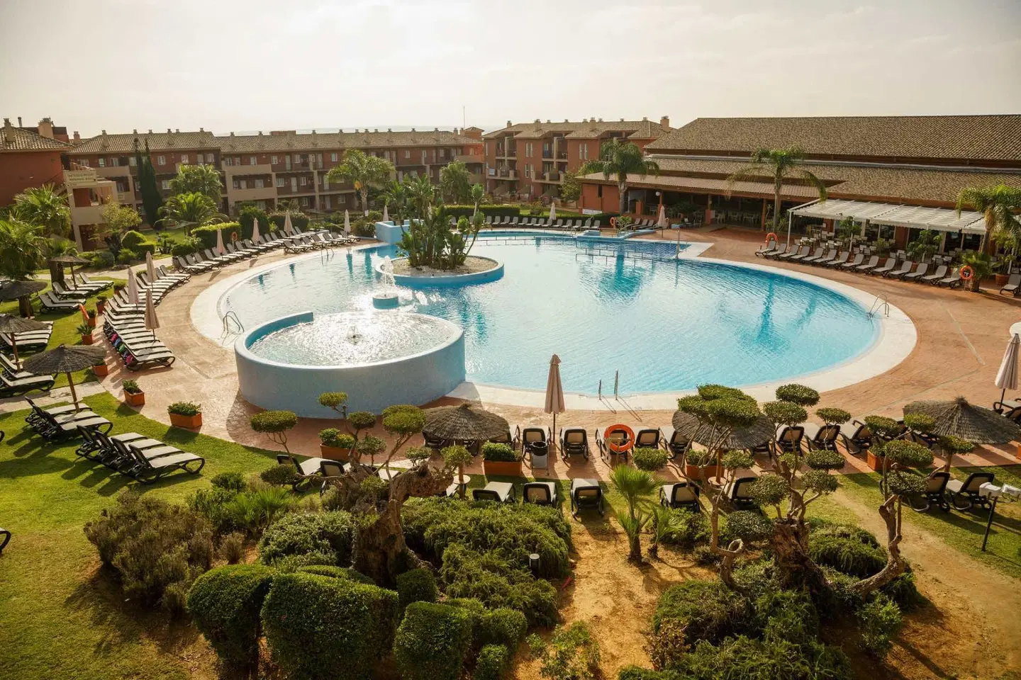 Ilunion Tartessus S.Petri OUTDOOR_POOL