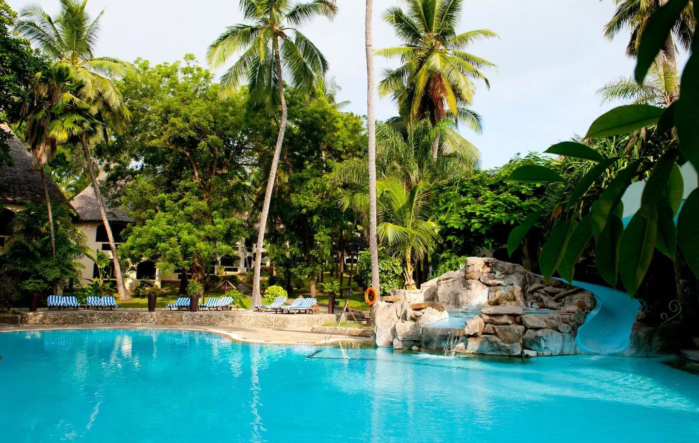 Severin Sea Lodge OUTDOOR_POOL