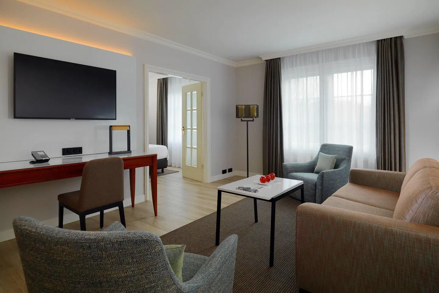 Courtyard by Marriott Hamburg Airport ROOM_EXAMPLE