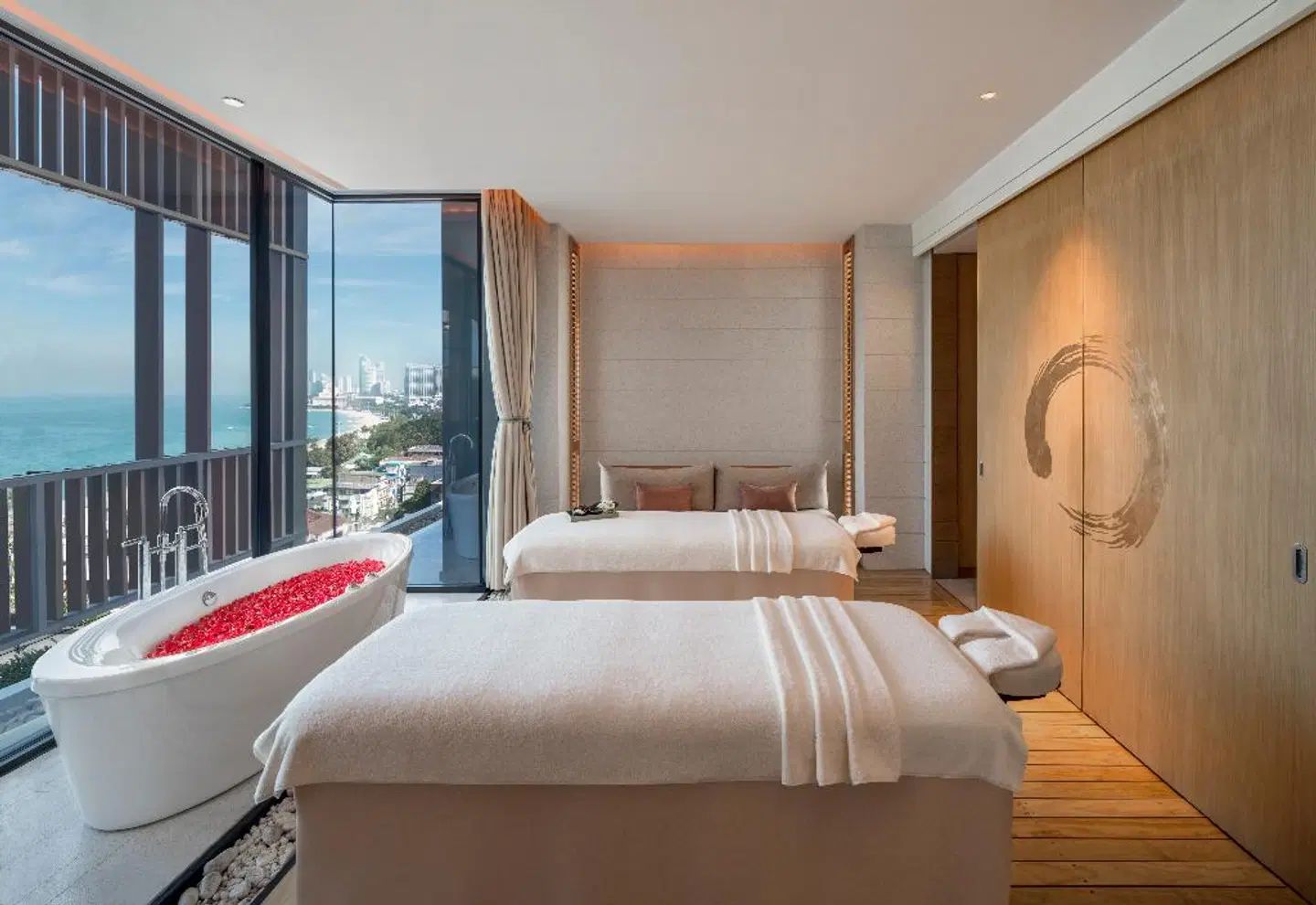 Hilton Pattaya ROOM_EXAMPLE