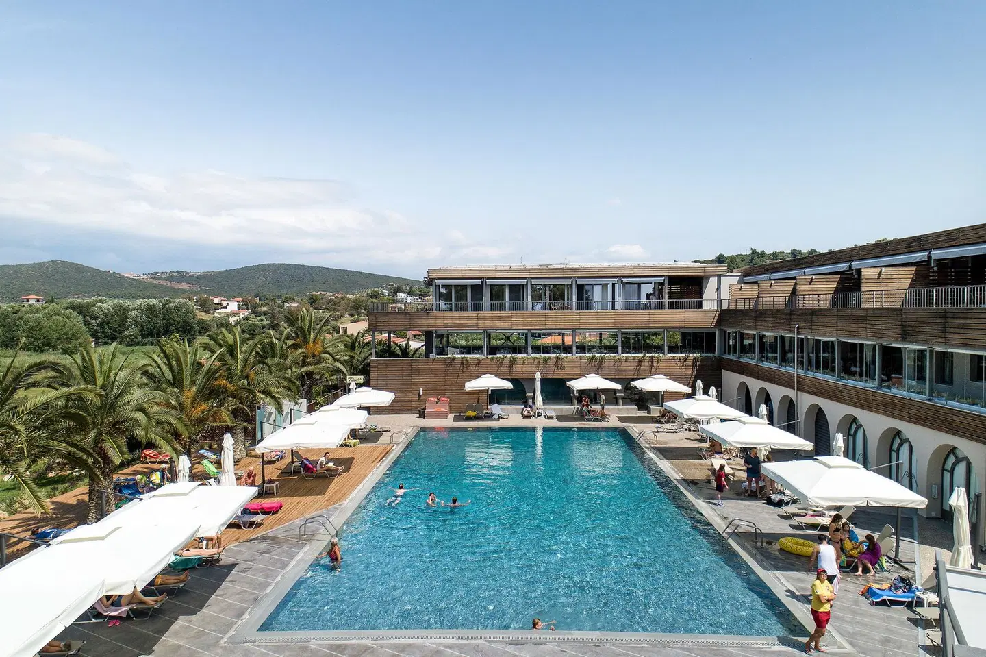 Blue Dolphin OUTDOOR_POOL