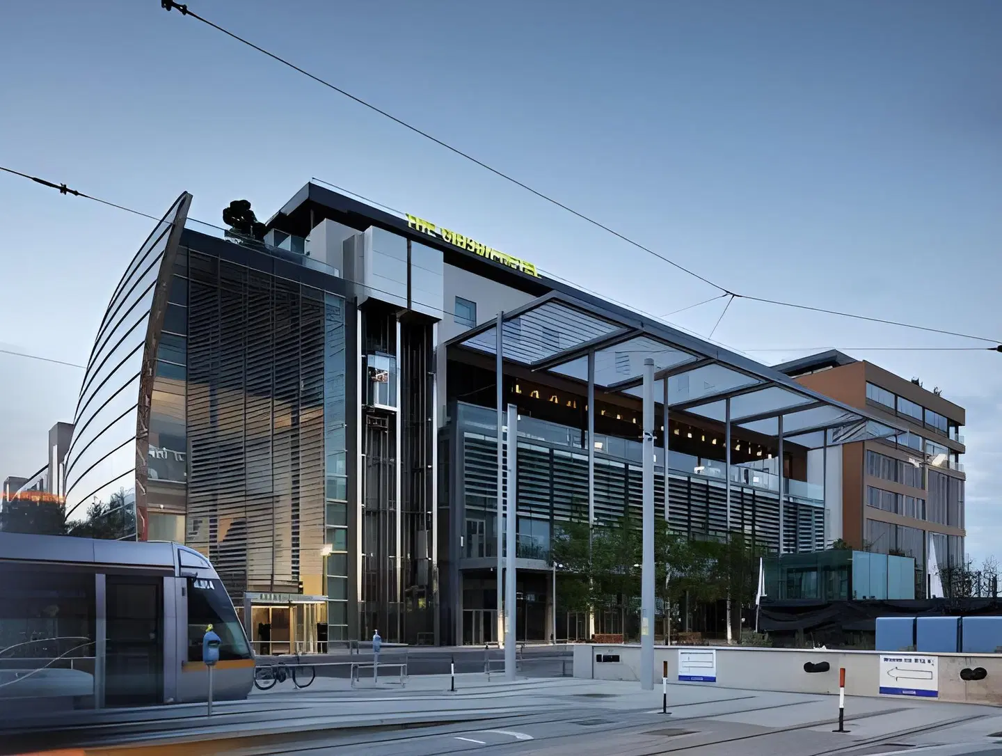 The Gibson Hotel EXTERIOR