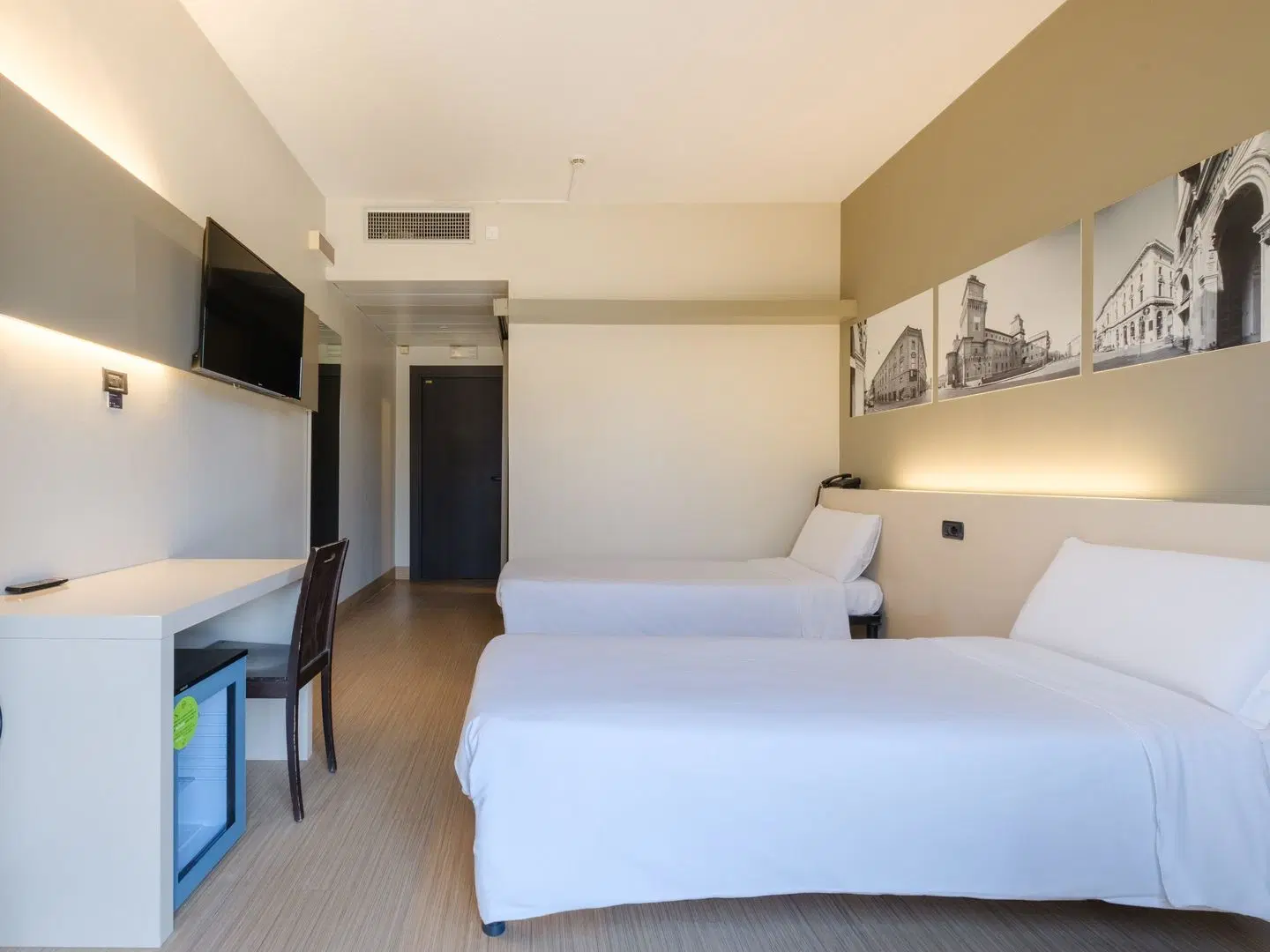 B&B Ferrara ROOM_EXAMPLE