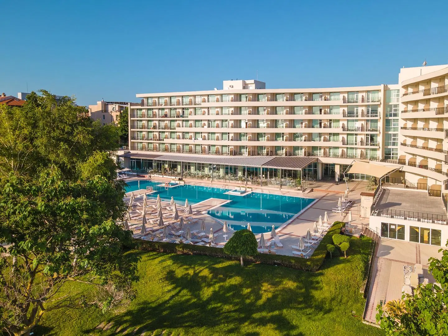 Festa Panorama EXTERIOR