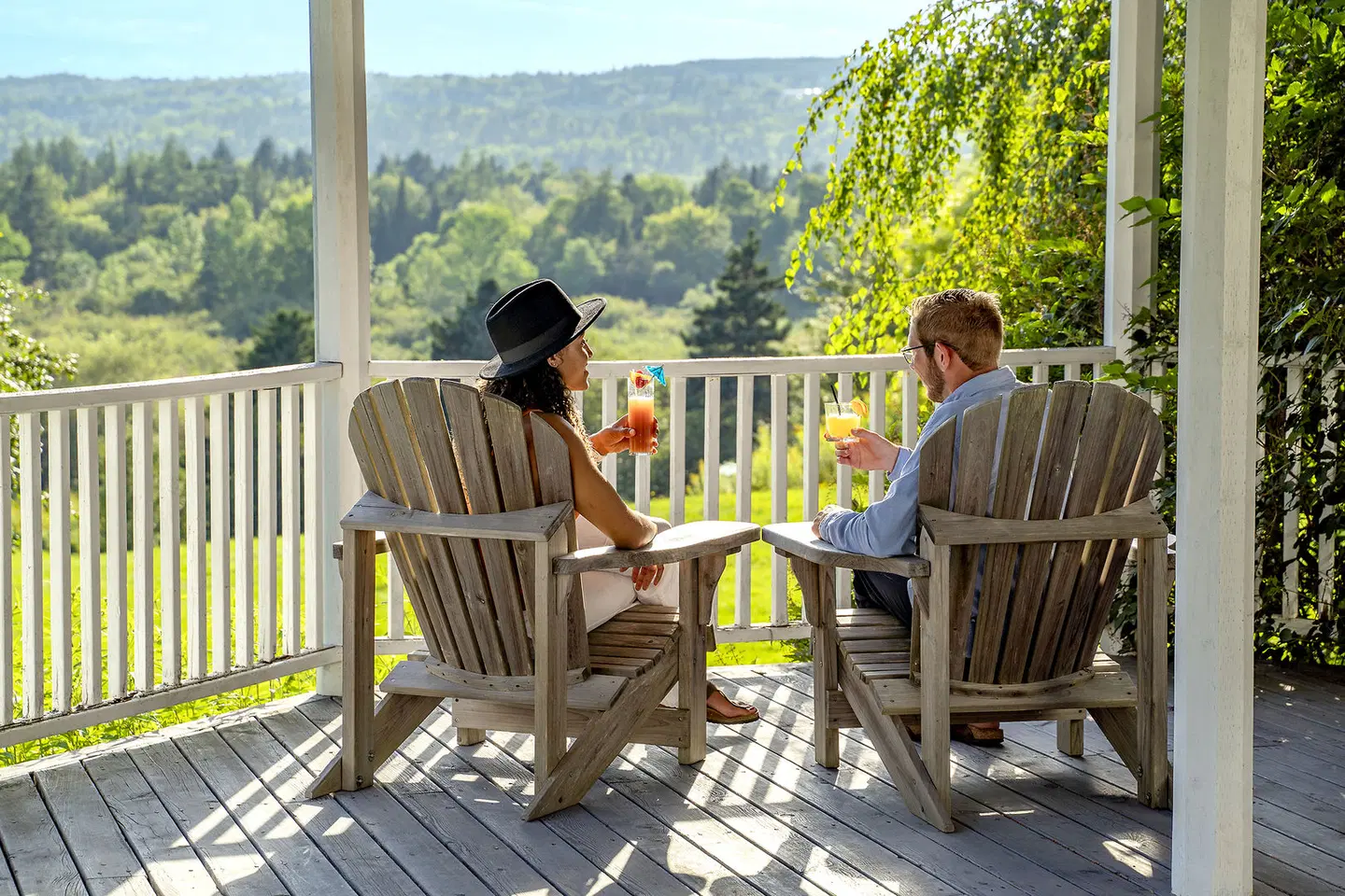 DesBarres Manor Inn PEOPLE