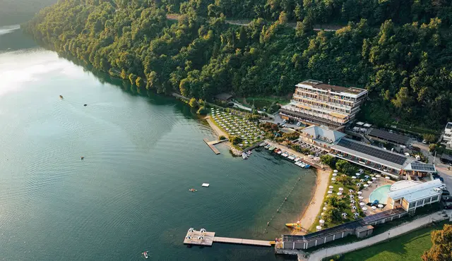 Parc Hotel du Lac EXTERIOR